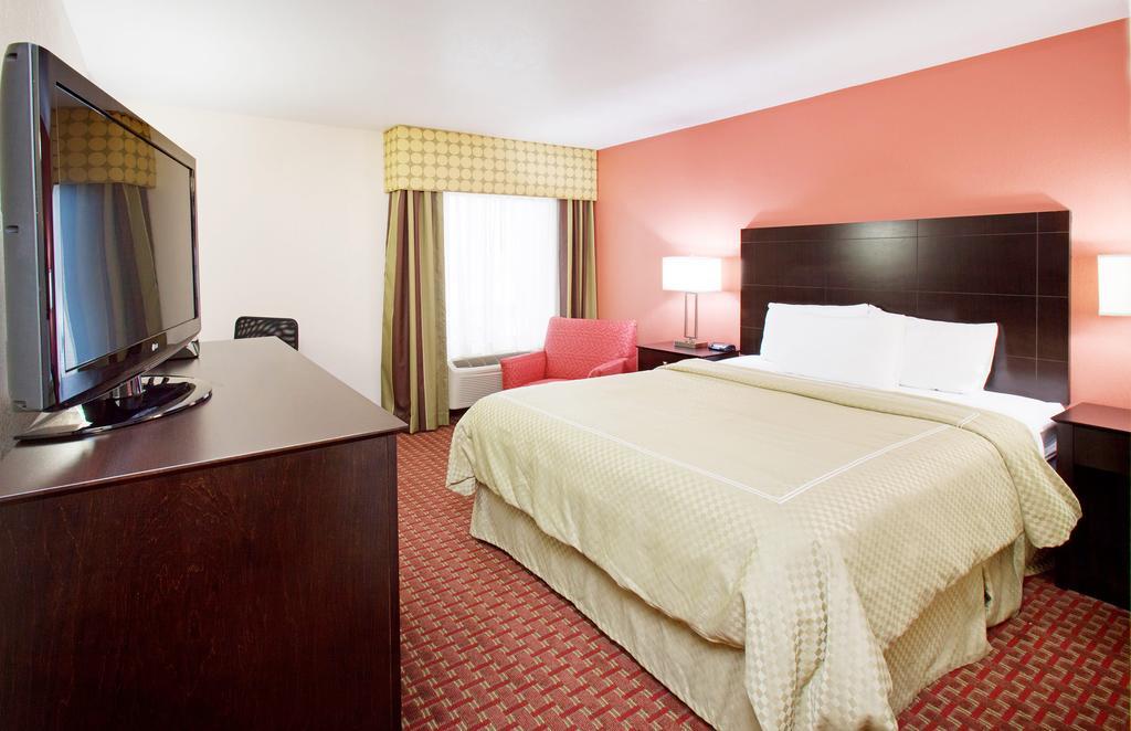 Americinn By Wyndham Johnston Des Moines Urbandale Habitación foto